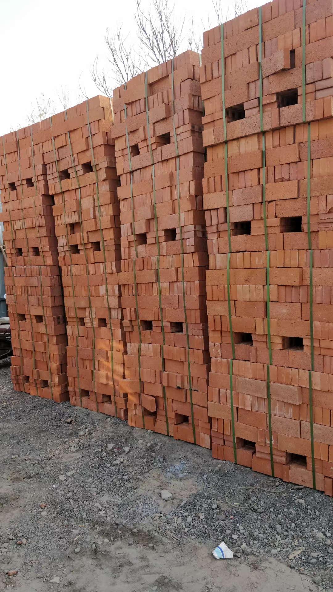 渣土垃圾清運(yùn)、沙石料配送、土方運(yùn)輸、貨物運(yùn)輸、并出售水泥、沙子、-今日頭條